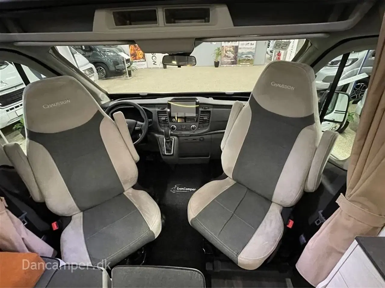 Billede 8 - 2024 - Chausson 660 Titanium ULTIMATE   UNDER KLARGØRING! Chausson 660 Titanium ULTIMATE, Elcykelholder, Lithiumbatterier, Induktionsplade, 3000W inverter
