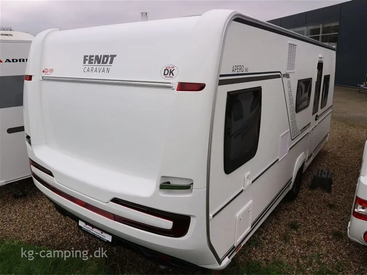 Billede 3 - 2023 - Fendt Apero 560 SKM   FENDT APERO med 2 køjer og dobbeltseng - Vinder af Danish Camping Award 2023