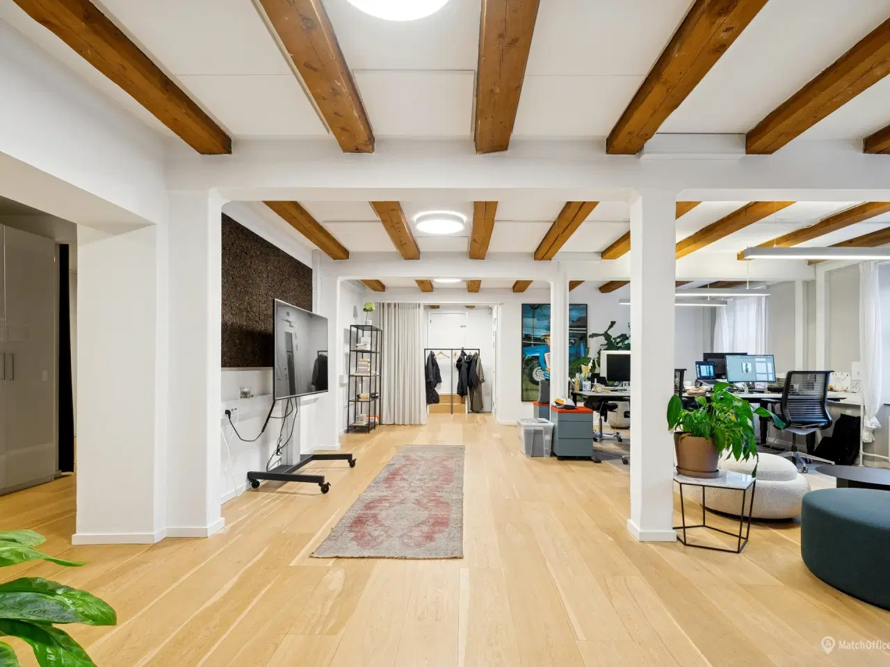 Billede 15 - Byens Bedste Baghus med rigtig kongelig nabo