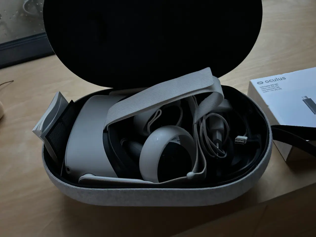 Billede 7 - Meta Quest 2 VR Briller, taske og kabel