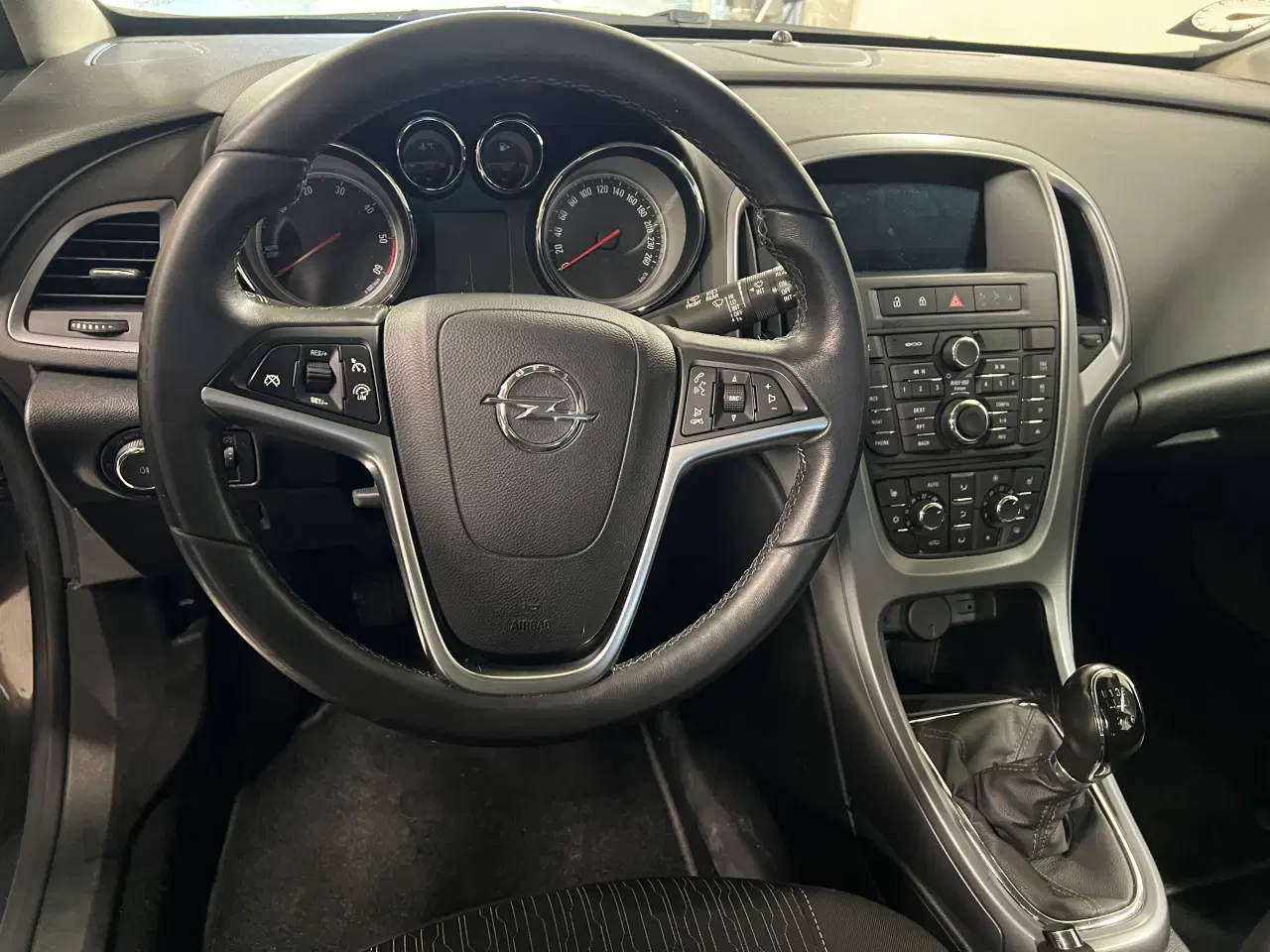 Billede 5 - Opel Astra 1.6CDTI 110HK Nysynet