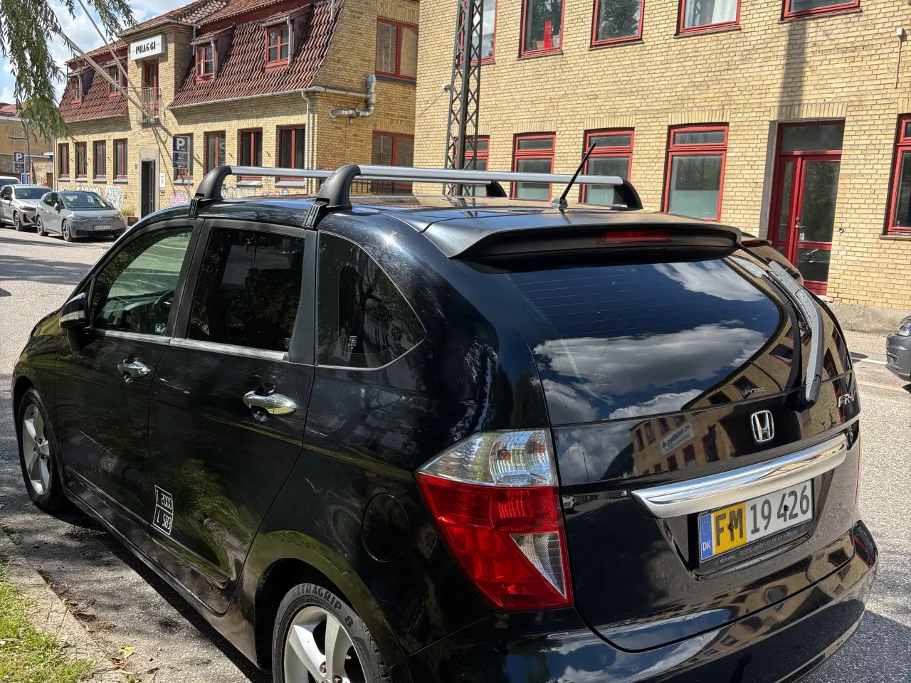 Billede 4 - Honda Frv 3 personer