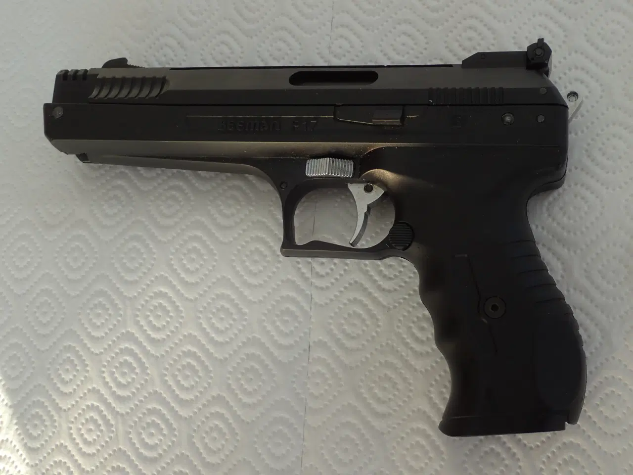 Billede 1 - Luftpistol Beeman P17, ( HW 40 Weirauch. )