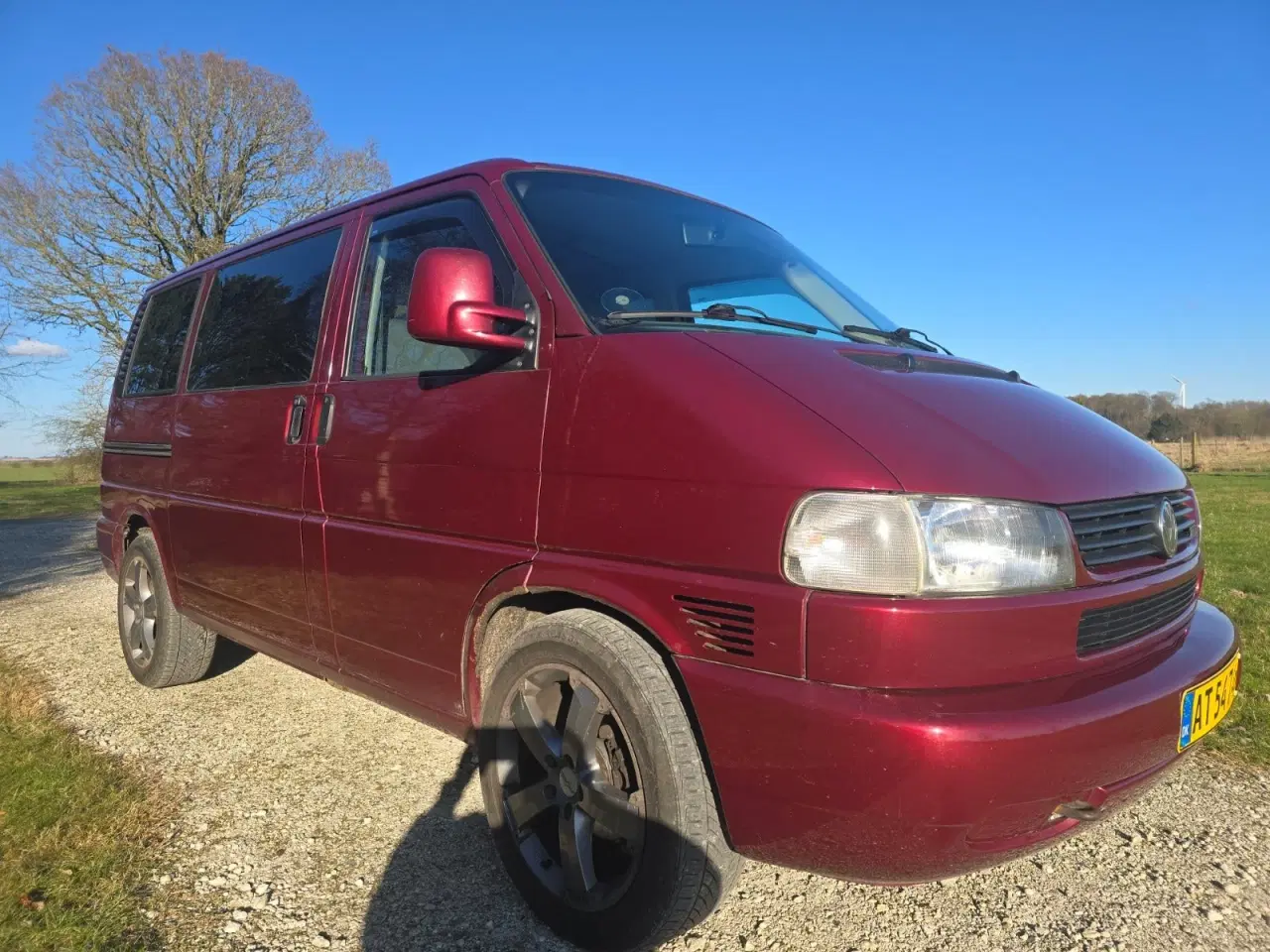 Billede 1 - VW Transporter 2,5 TDi Kassevogn