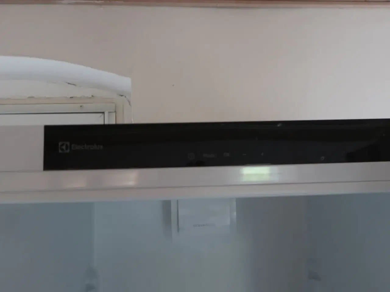Billede 3 - Køleskab ELECTROLUX LRS2DE39W