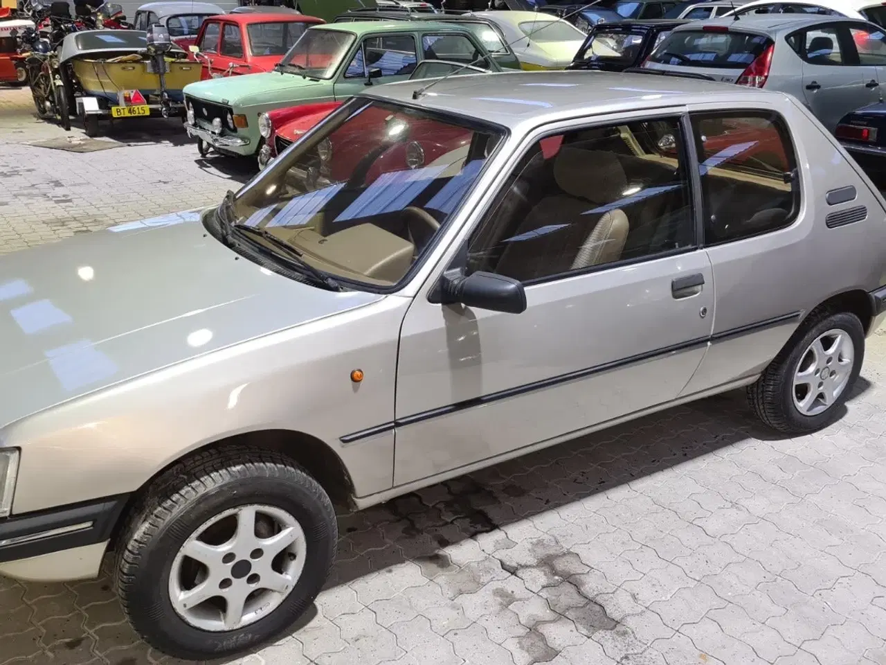 Billede 17 - Peugeot 205 1,9 aut.