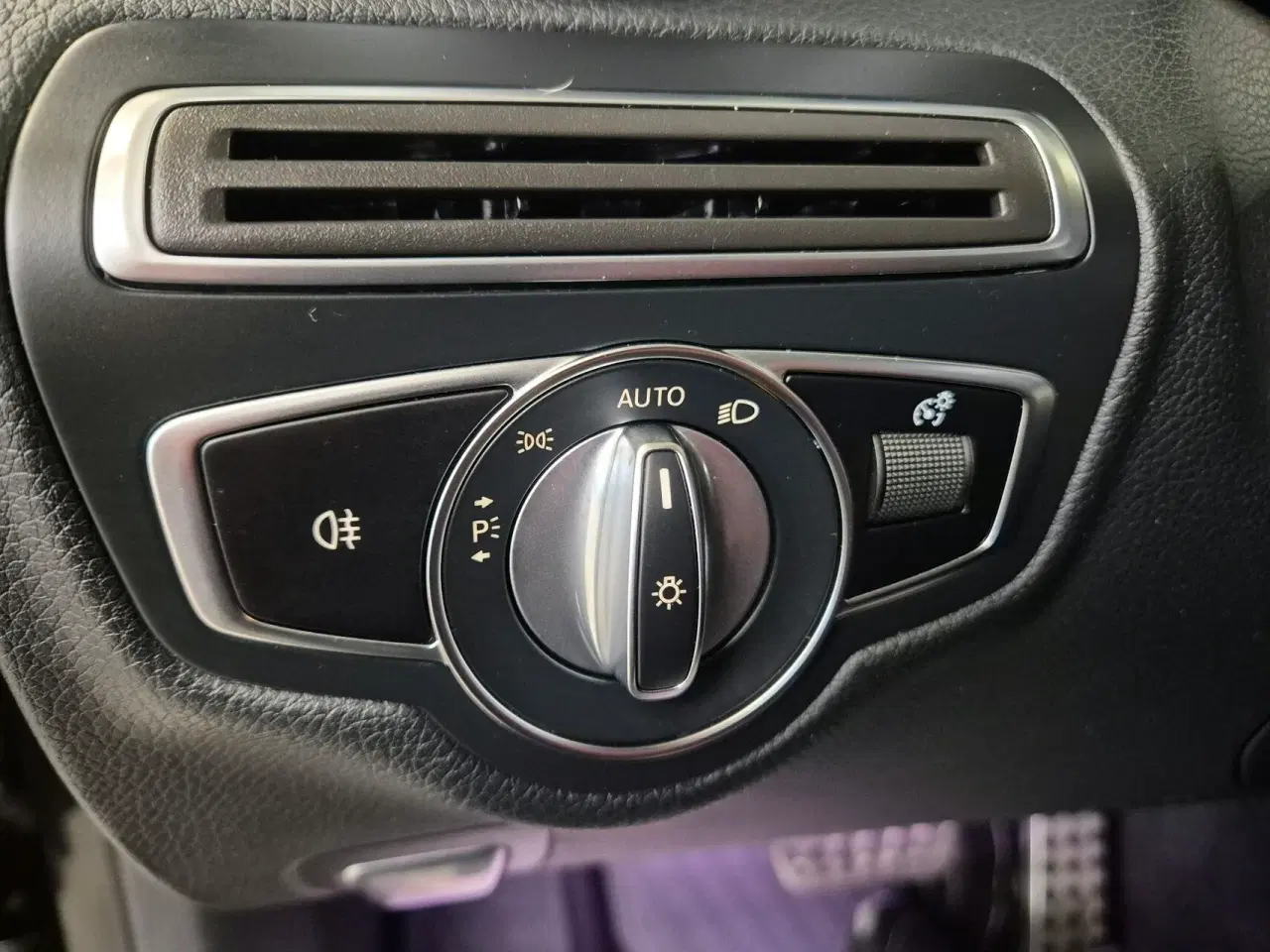 Billede 20 - Mercedes-Benz C220 d T 2,0 CDI AMG Line 9G-Tronic 194HK Stc Aut.