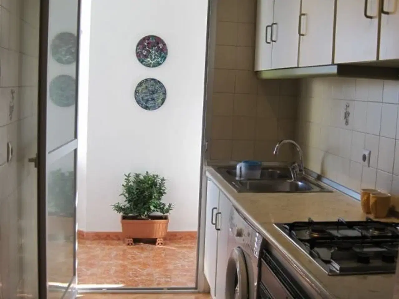 Billede 4 - Malaga - El Palo - Badestrand, havudsigt og charmerende storby