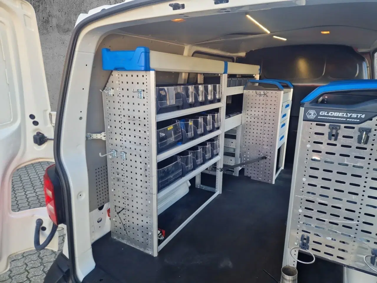 Billede 1 - VW Transporter 2,0 TDi 114 Kassevogn kort BMT