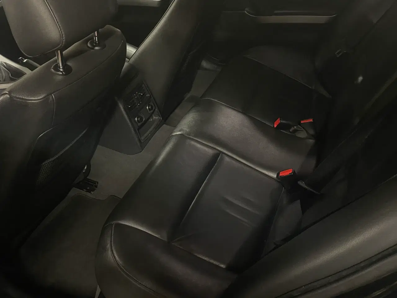 Billede 5 - BMW e90 320i (Ny synet)