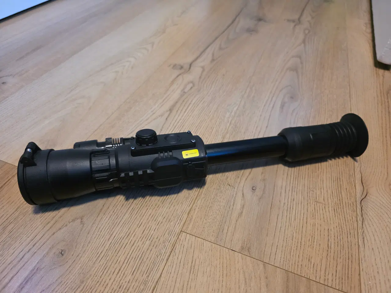 Billede 2 - Natkikkert Yukon