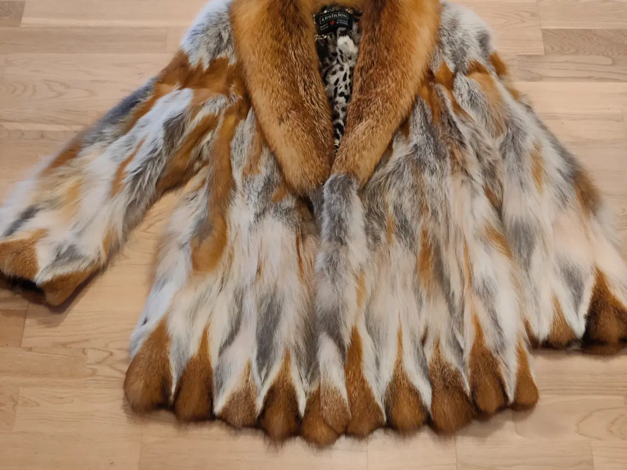 Billede 6 - Pelsjakke i str.40