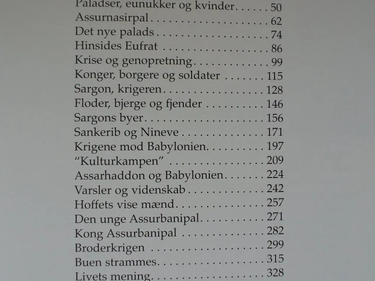 Billede 2 - gudens skygge - det assyriske imperiums historie, 