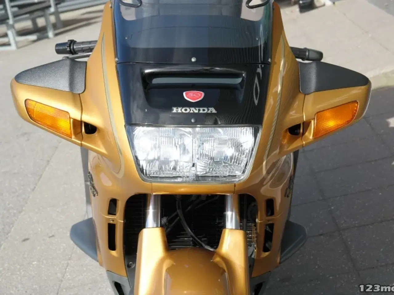 Billede 15 - Honda ST 1100 Pan European MC-SYD       BYTTER GERNE