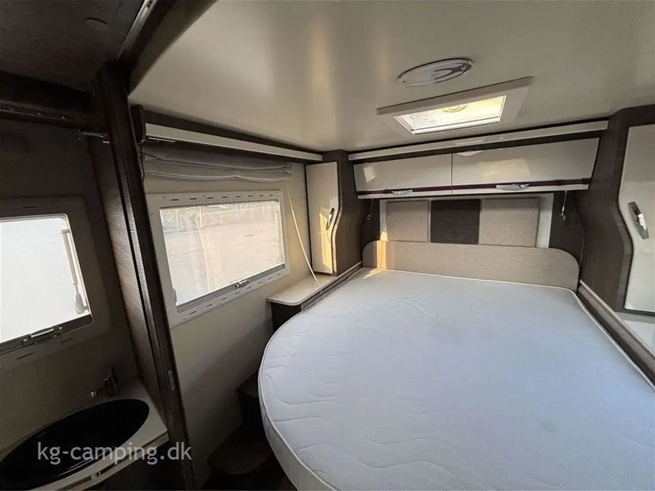 Billede 9 - 2018 - McLouis Mc4 79 G   Flot og veludstyret autocamper!