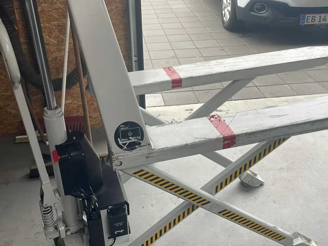 Billede 3 - Palleløfter/ højdeløfter med el