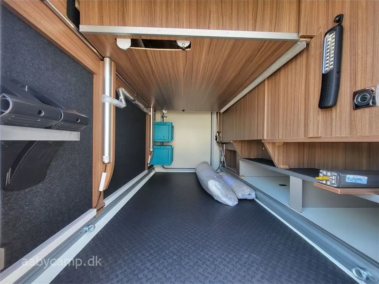 Billede 17 - 2024 - Euramobil Integra 890 QB Eura Mobil Integra I 890QB - Alde - Klima - Markise - Lithium batteri & Solar