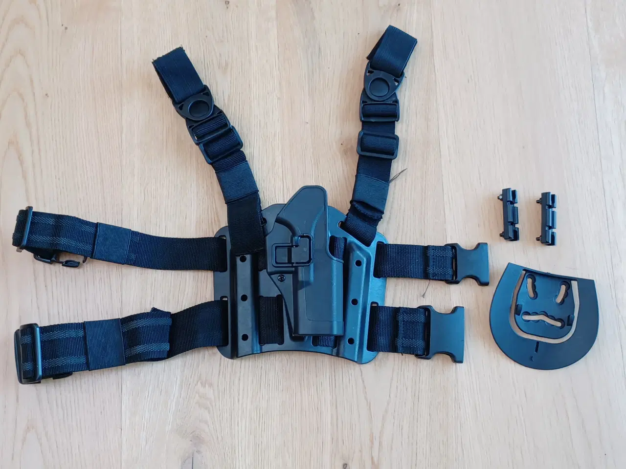 Billede 1 - Lårplatform med Glock 17 Quick Release hylster
