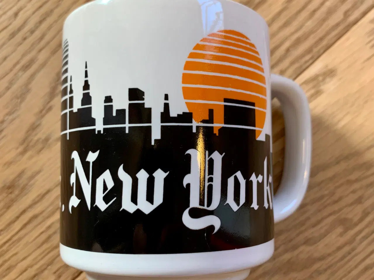 Billede 2 - Vintage New York City Skyline Orange Sun