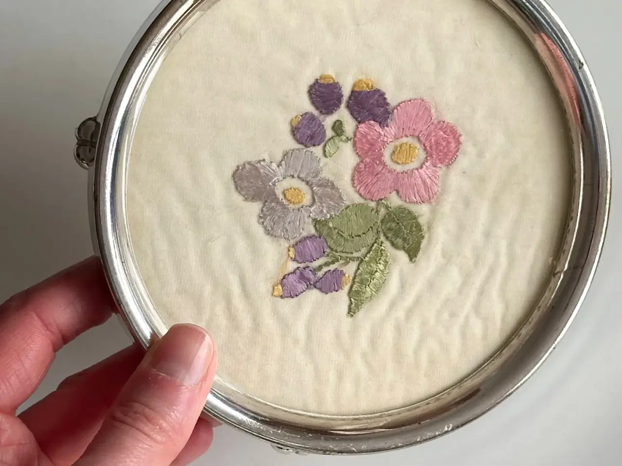 Billede 3 - Bordskåner, broderet