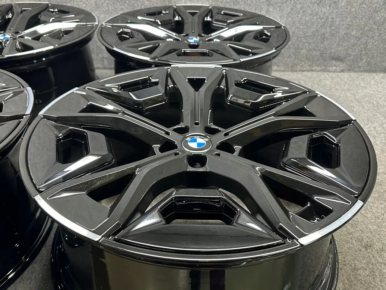Billede 6 - ALUFÆLGE BMW iX i20 1020 22"