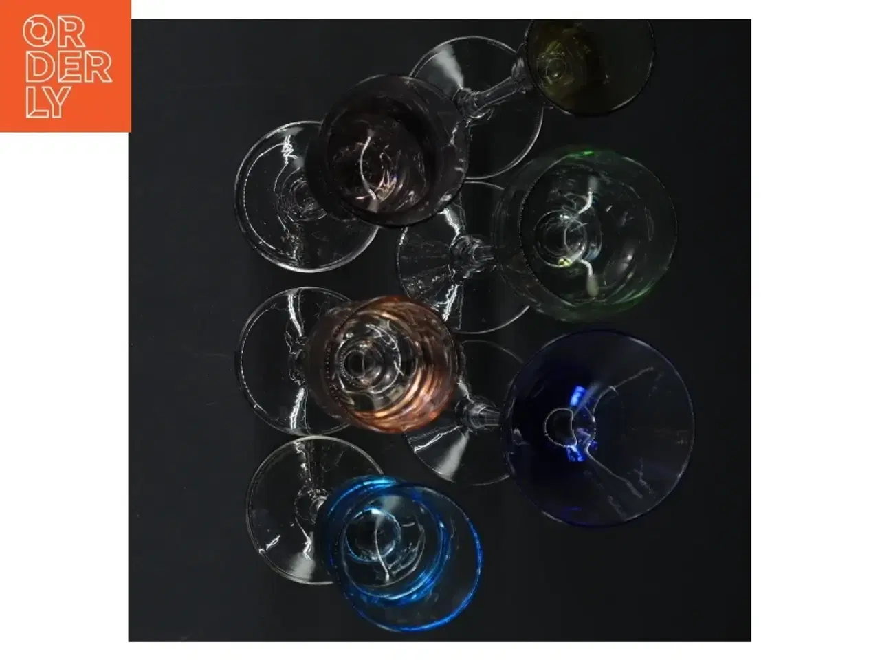 Billede 8 - Farvede snaps/likørglas, 6 stykker, farvet (str. 18 cm. 6 stykker)