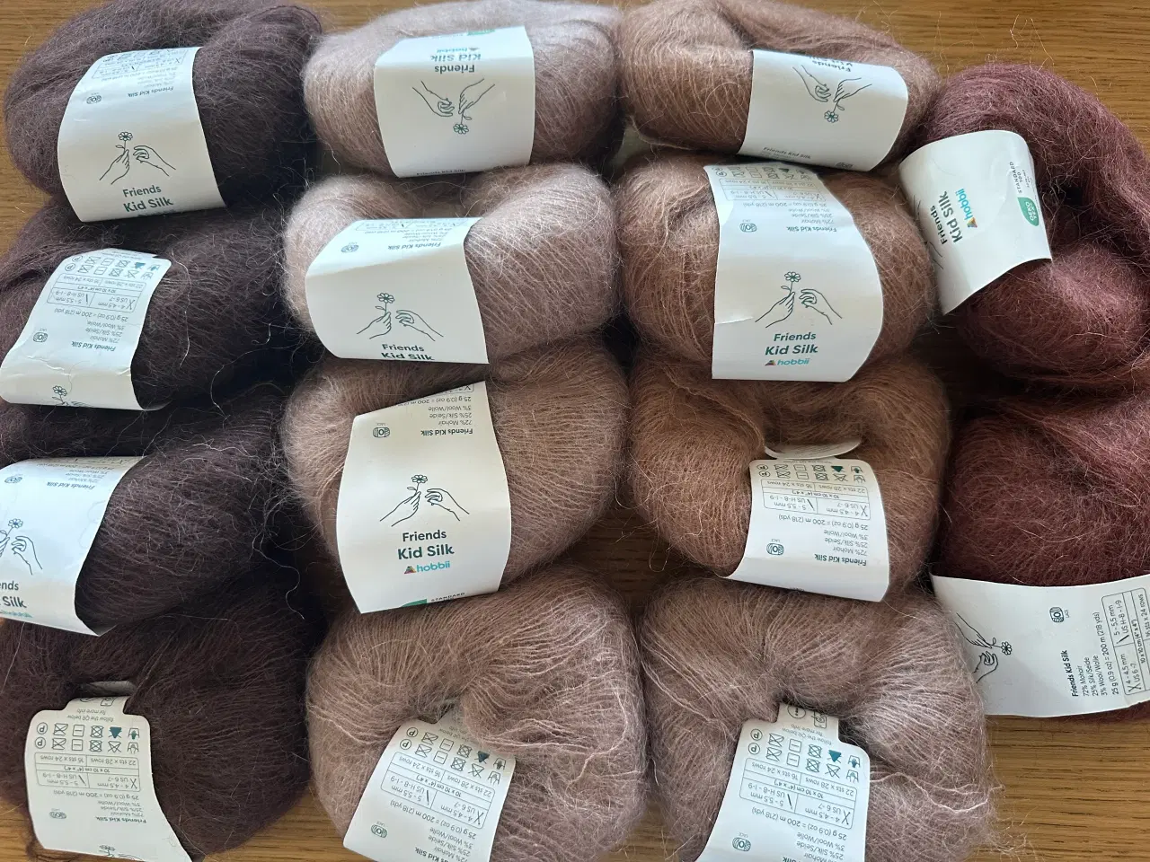 Billede 1 - 350 g. Kid Silk. Røgfrit 