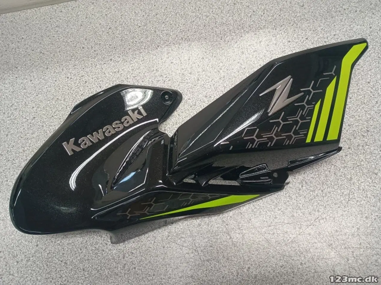 Billede 1 - Kawasaki Z900 2020-21, COVER TANK,RH,M.S.BLACK