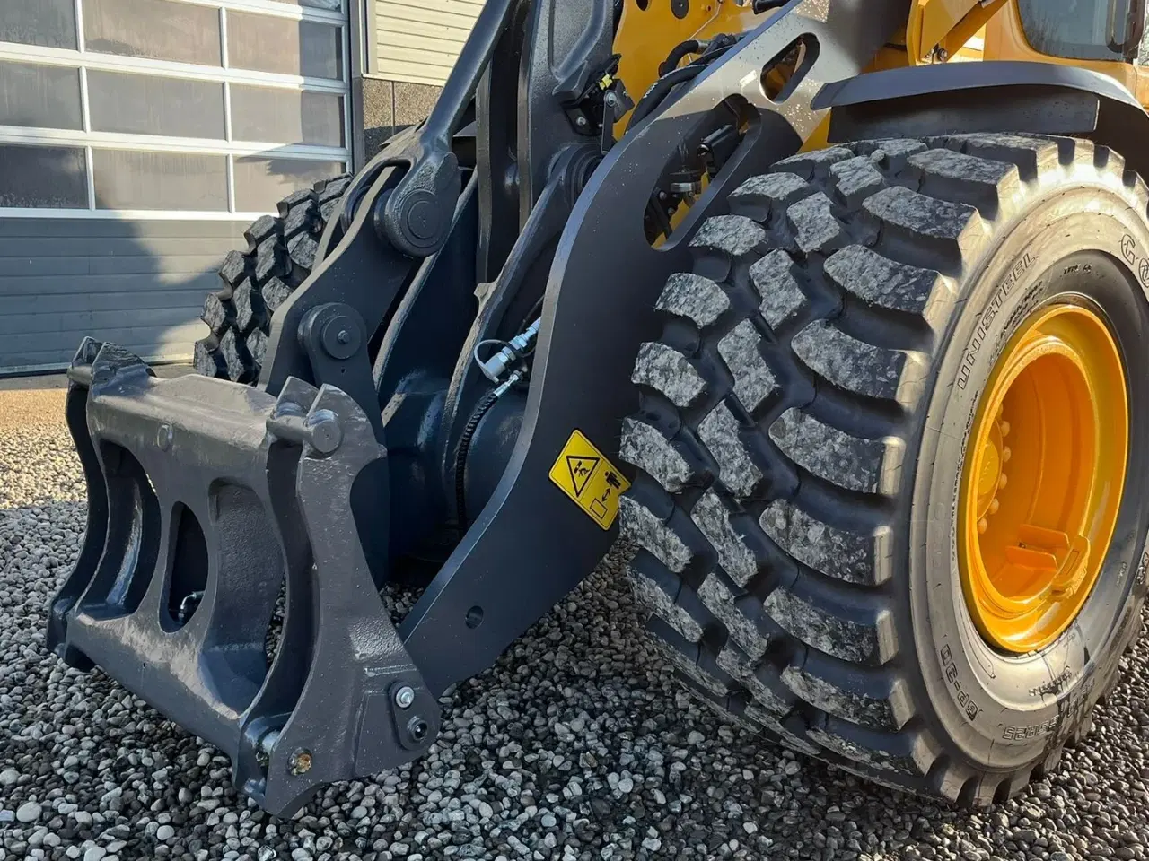 Billede 12 - Volvo L 90H H2 fabriksny Dansk maskine med masser af udstyr, blan.Co-Pilot & med brede 650/65R25 hjul