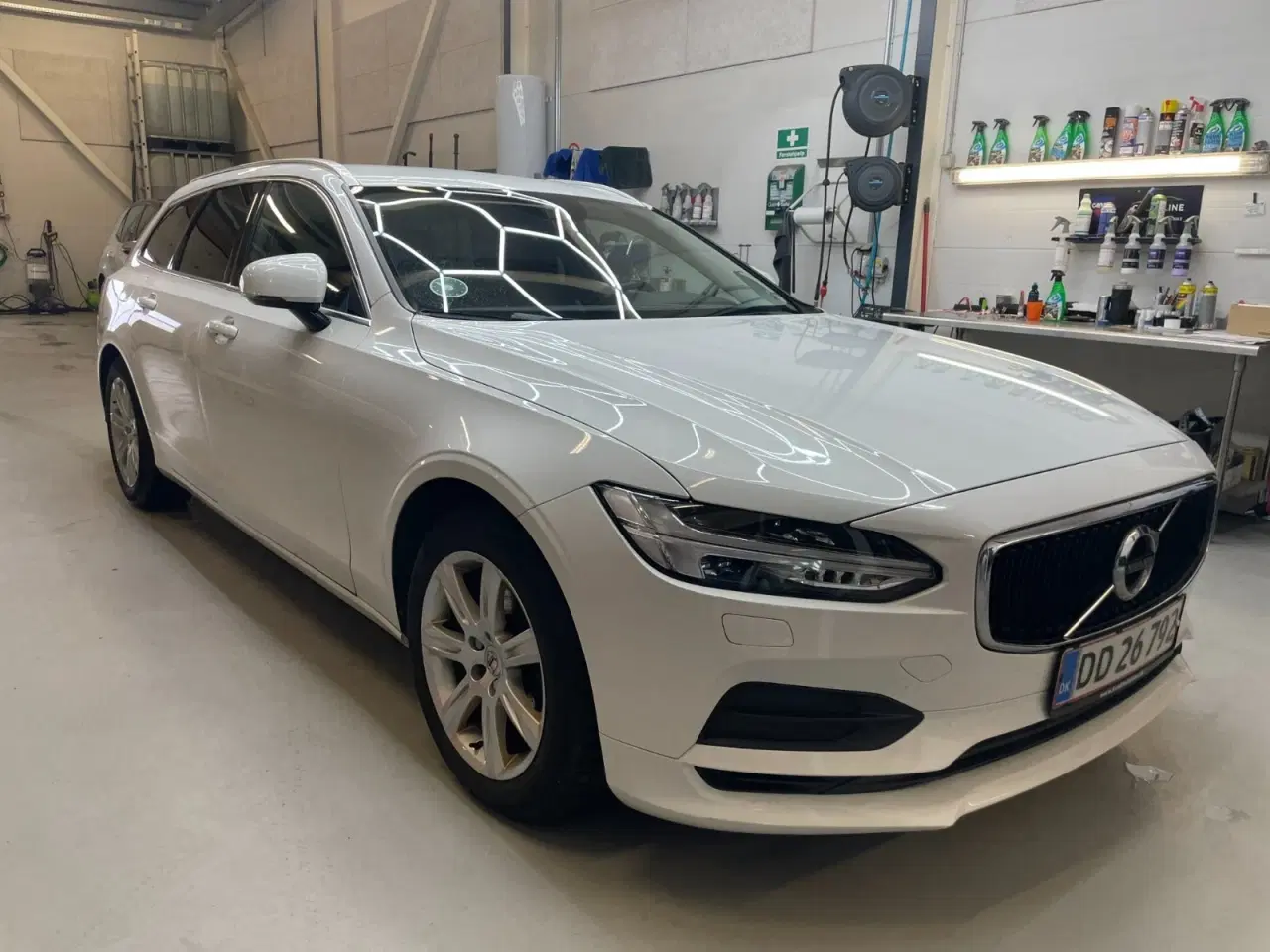 Billede 5 - Volvo V90 2,0 D4 190 Momentum aut. AWD