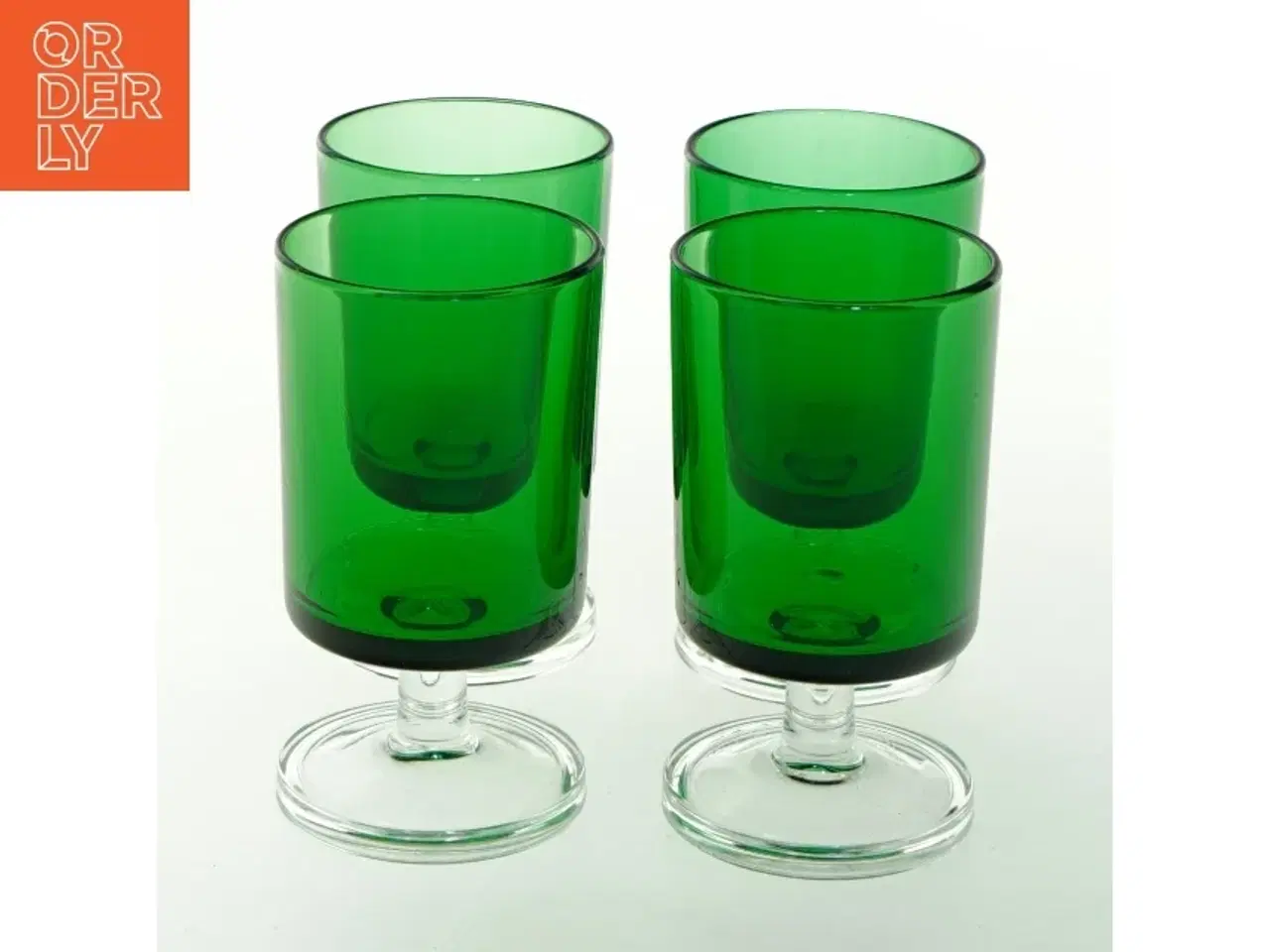 Billede 4 - Grønne glas på fod (str. H 9,5 cm, ø 5 cm)