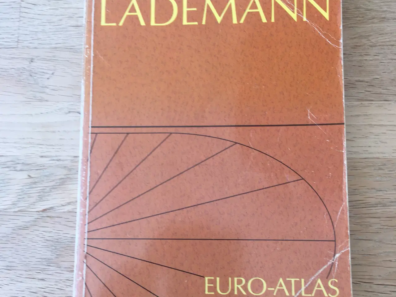 Billede 1 - Lademanns euroatlas