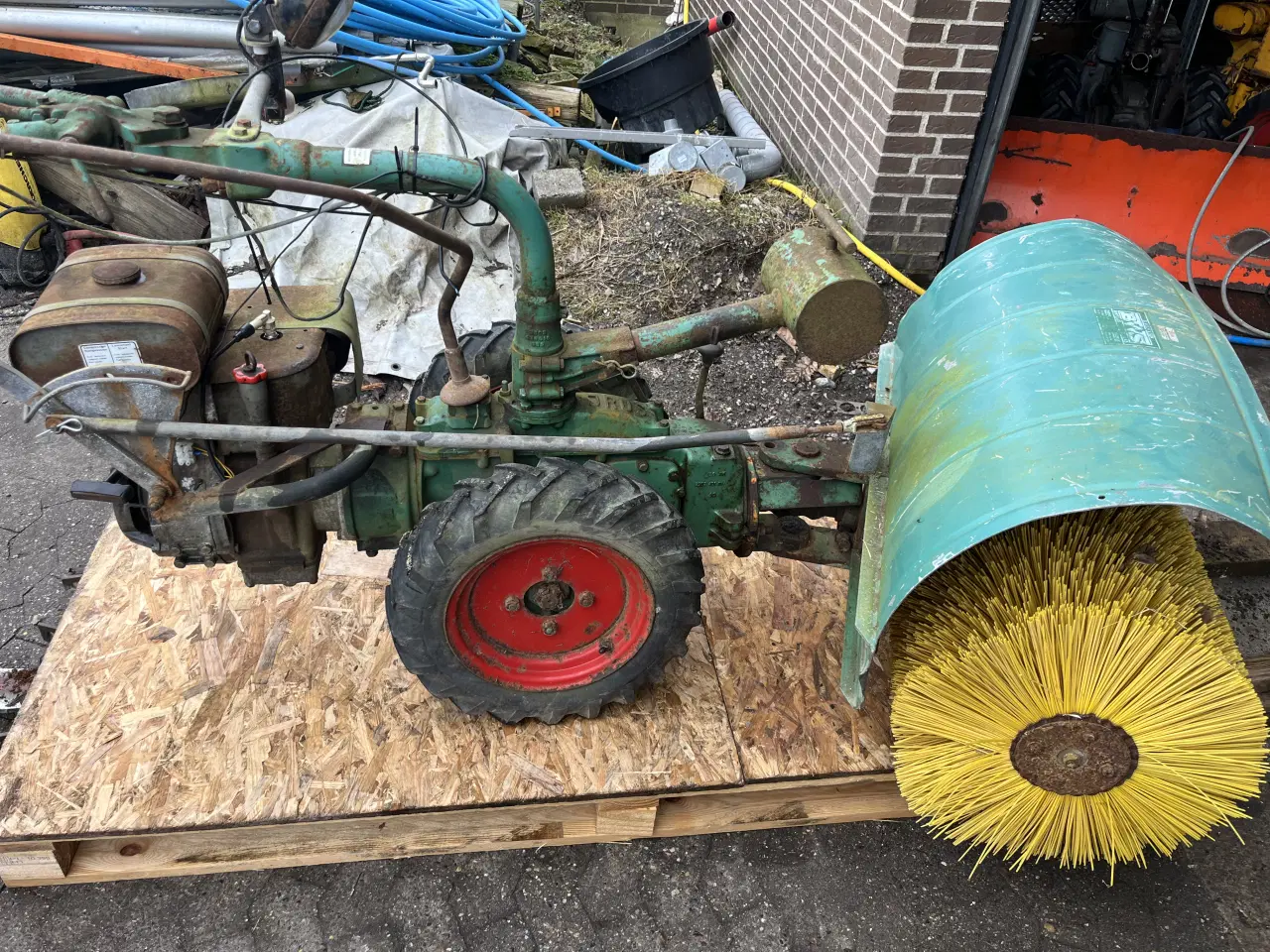 Billede 2 - Irus u1200k med kost 