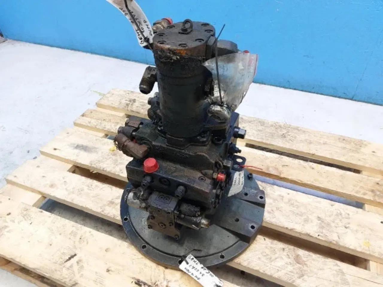 Billede 8 - GEHL AL750 Hydraulikpumpe 50307761