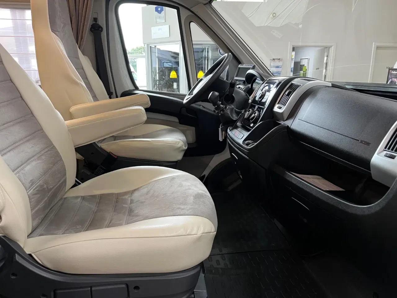 Billede 7 - Fiat Chausson 2,3 MJT Titanium 89