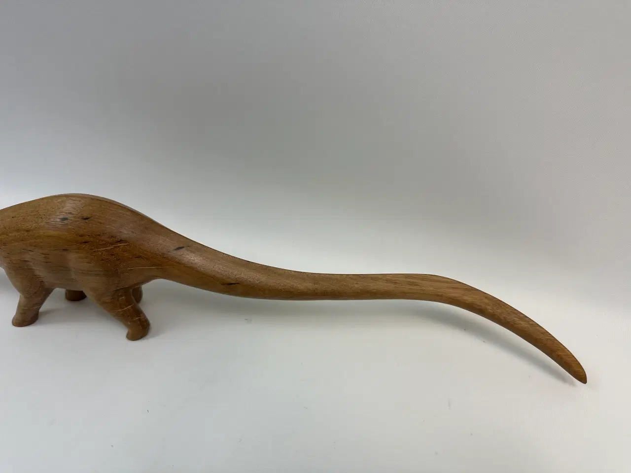 Billede 4 - Dinosaur figur / skulptur i massiv træ