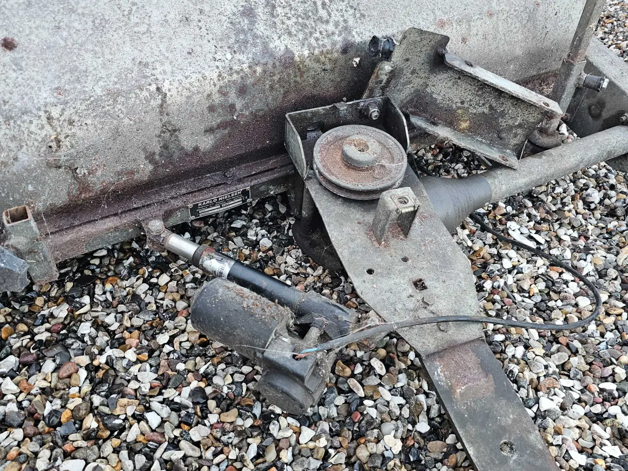 Billede 3 - Karlo Nielsen Fejekost