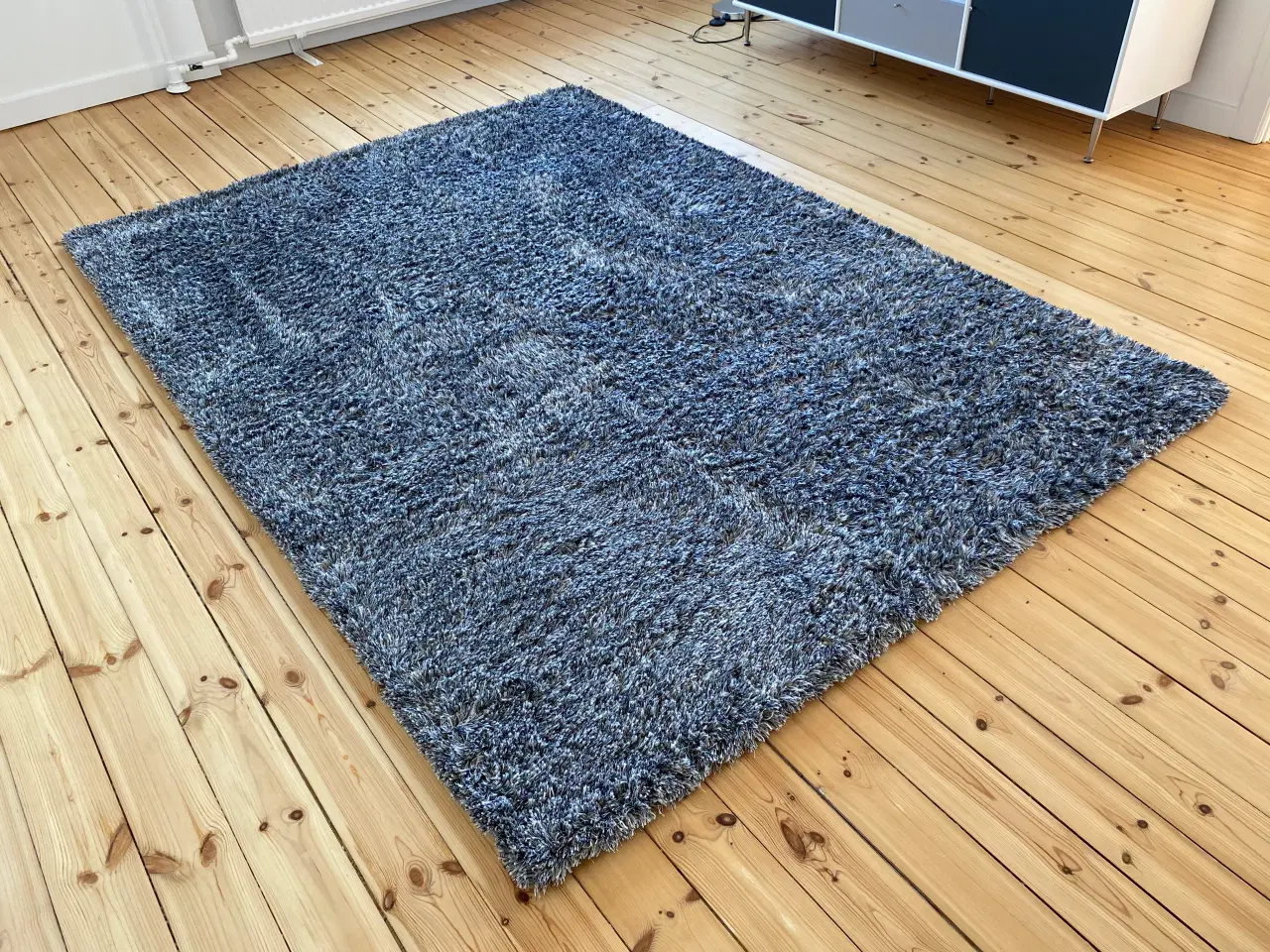 Billede 4 - "Tinsel" ryatæppe i grå – 170 x 240 cm 🌟