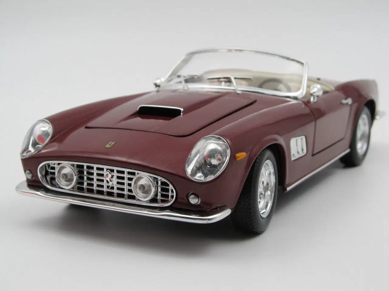 Billede 8 - 1960 Ferrari 250 GT California Spyder SWB 1:18