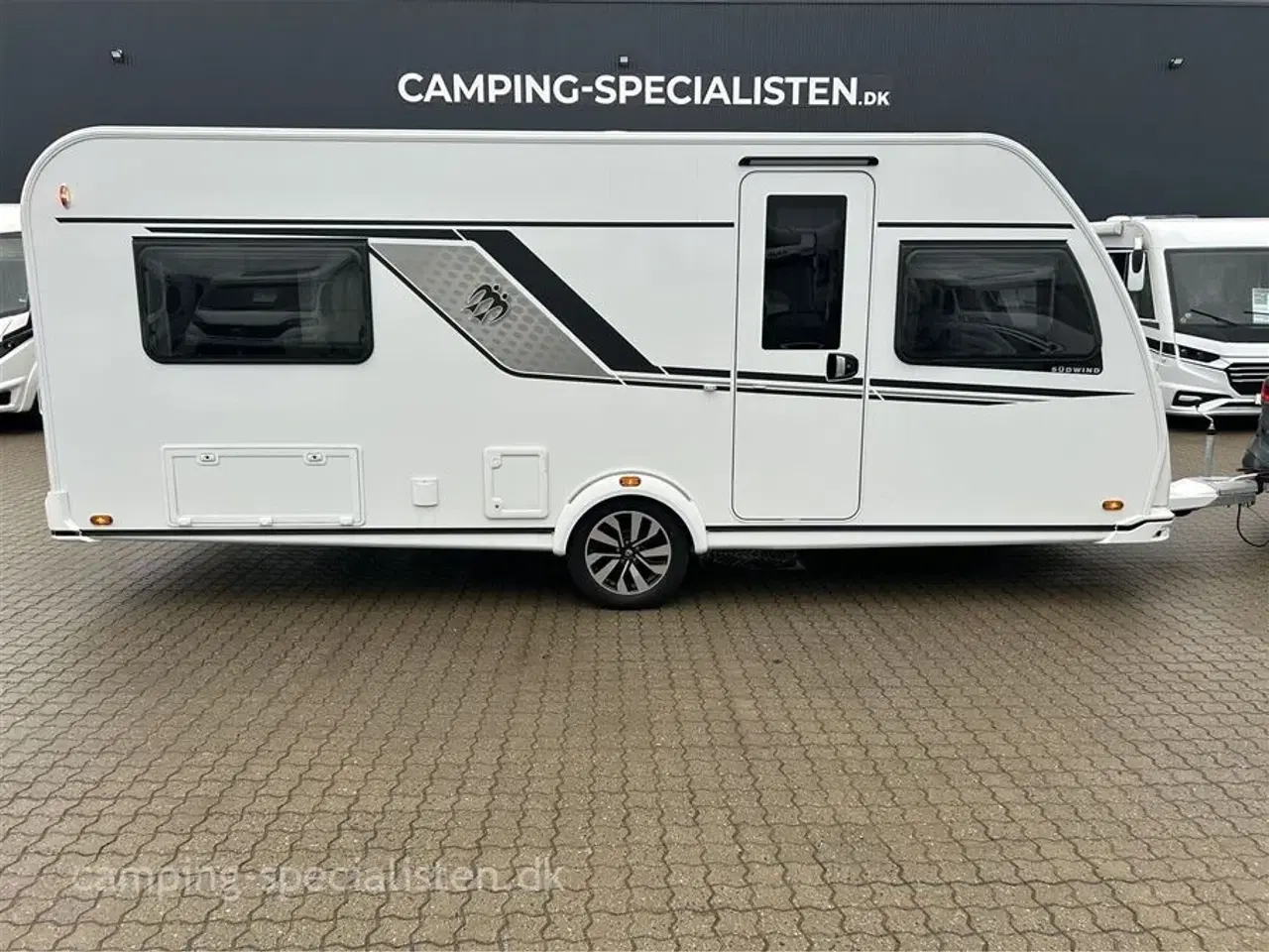 Billede 1 - 2023 - Knaus Südwind 540 UE "60 Years Celebration"   Knaus Südvind 540  model 2023 kan nu ses hos Camping-Specialisten.dk