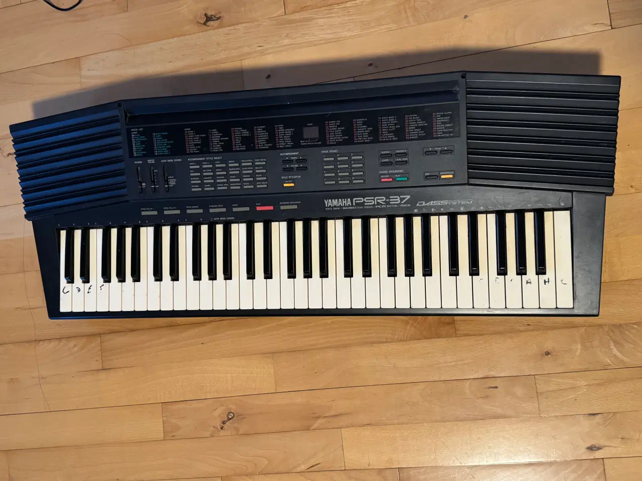 Billede 9 - 40” TV, KeYboard, Guitar, Logitech højtaler