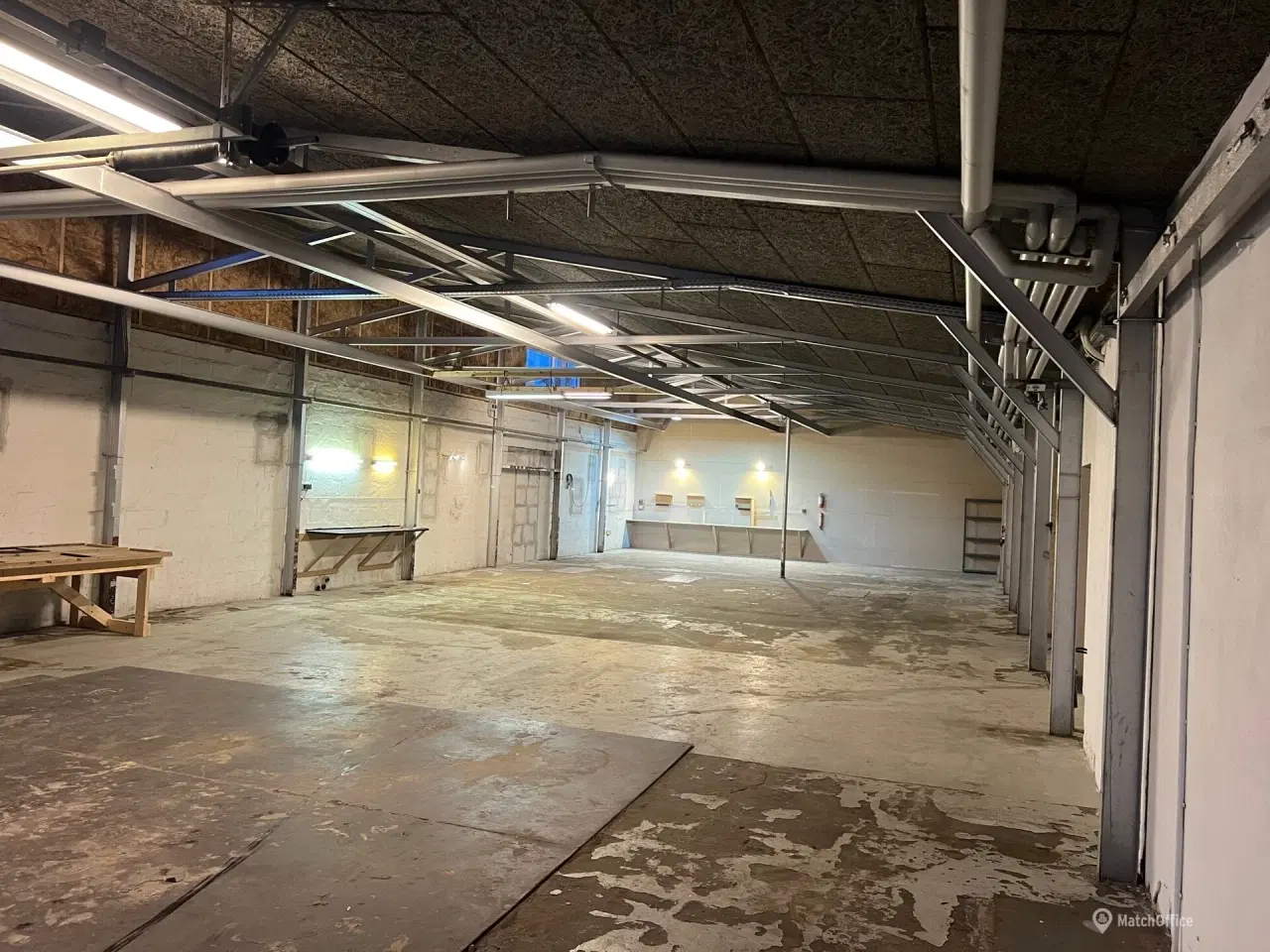 Billede 2 - Lager med lille kontor