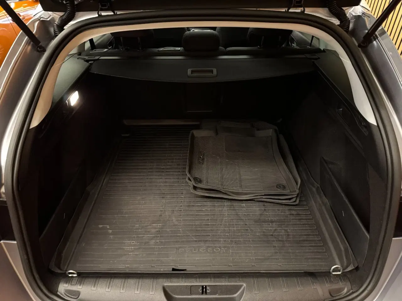 Billede 9 - Peugeot 308 1,2 PureTech 130 Selection Sky SW