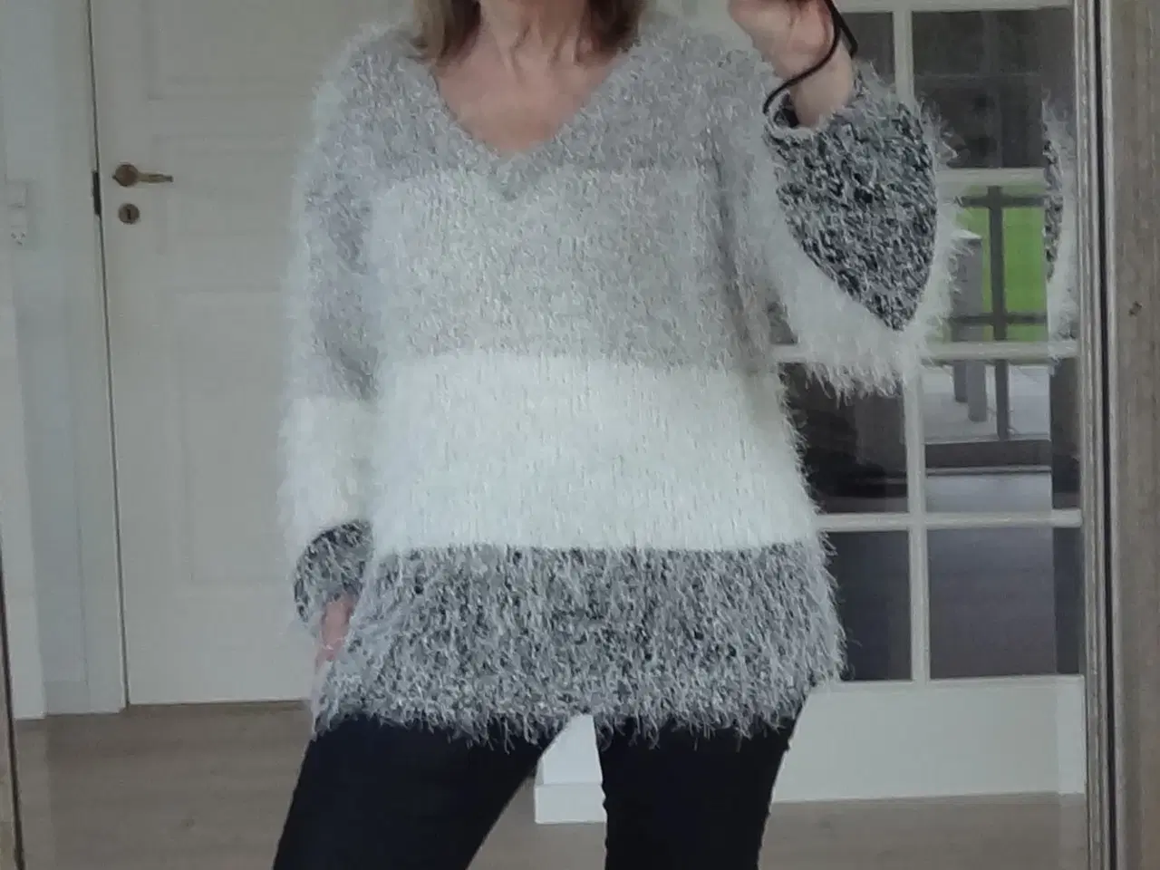 Billede 2 - Sweater, Bluse, str. S
