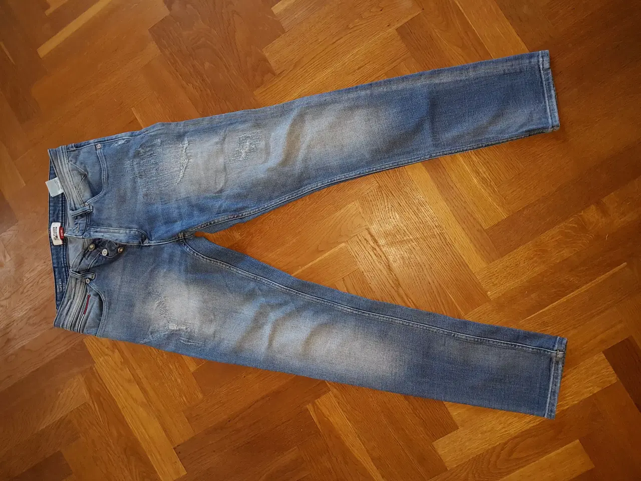 Billede 1 - Hilfiger denim w30 L32 kr 149