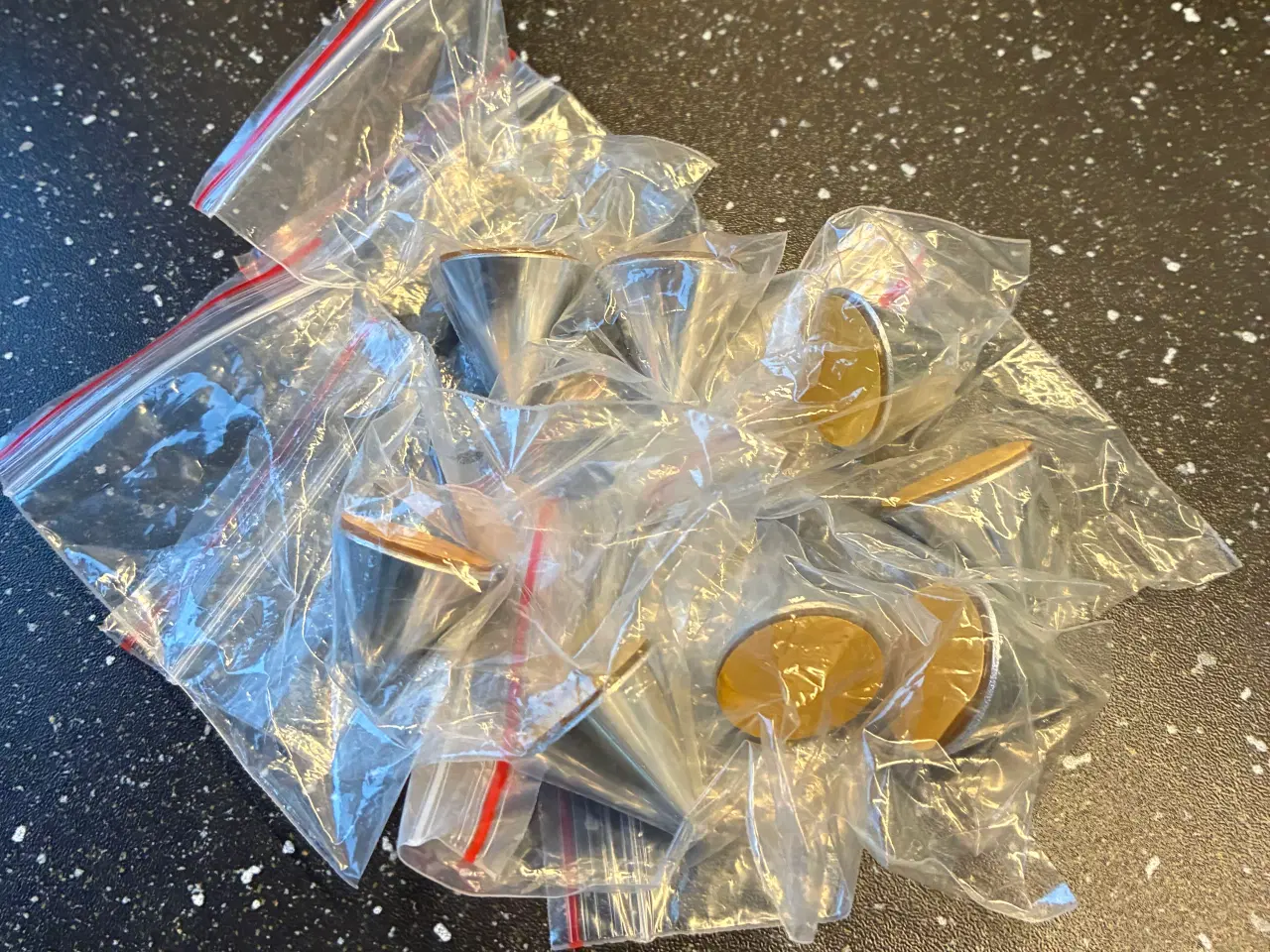 Billede 8 - Højtaler standere