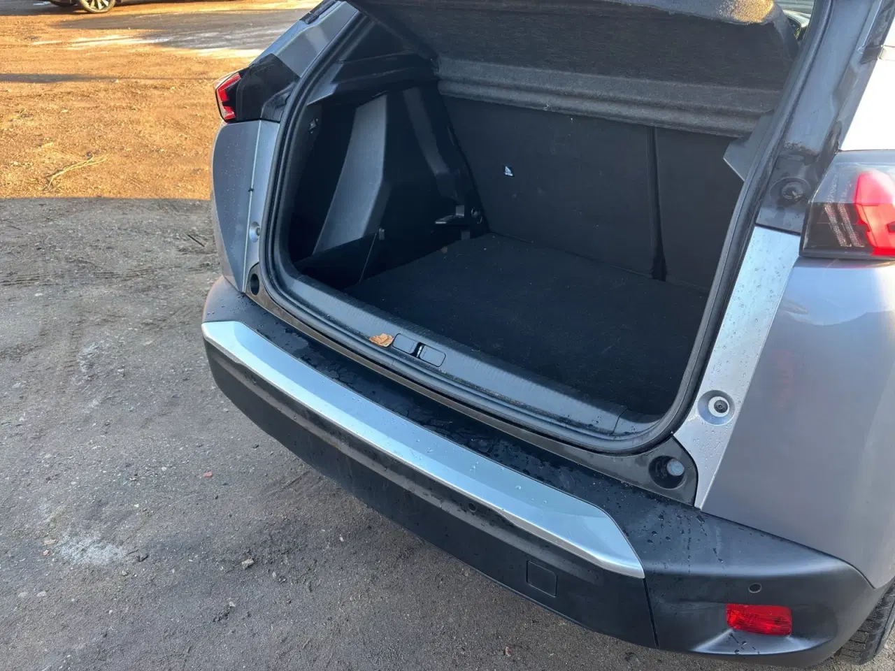 Billede 16 - Peugeot e-2008 50 Active