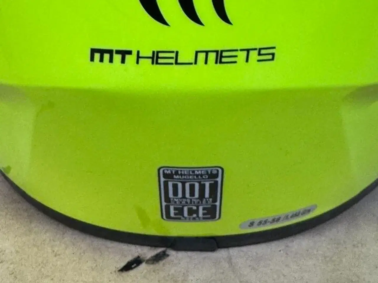 Billede 3 - MC hjelm, MT HELMETS