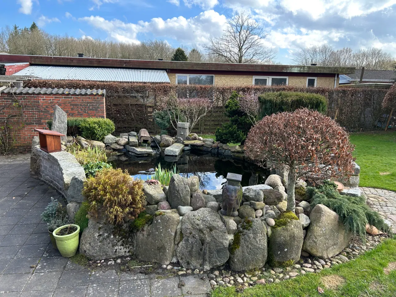 Billede 4 - Havedam sælges 