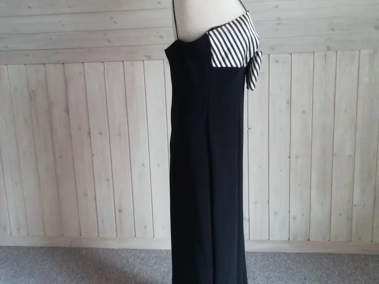 Billede 7 - Flot elegant Gallakjole